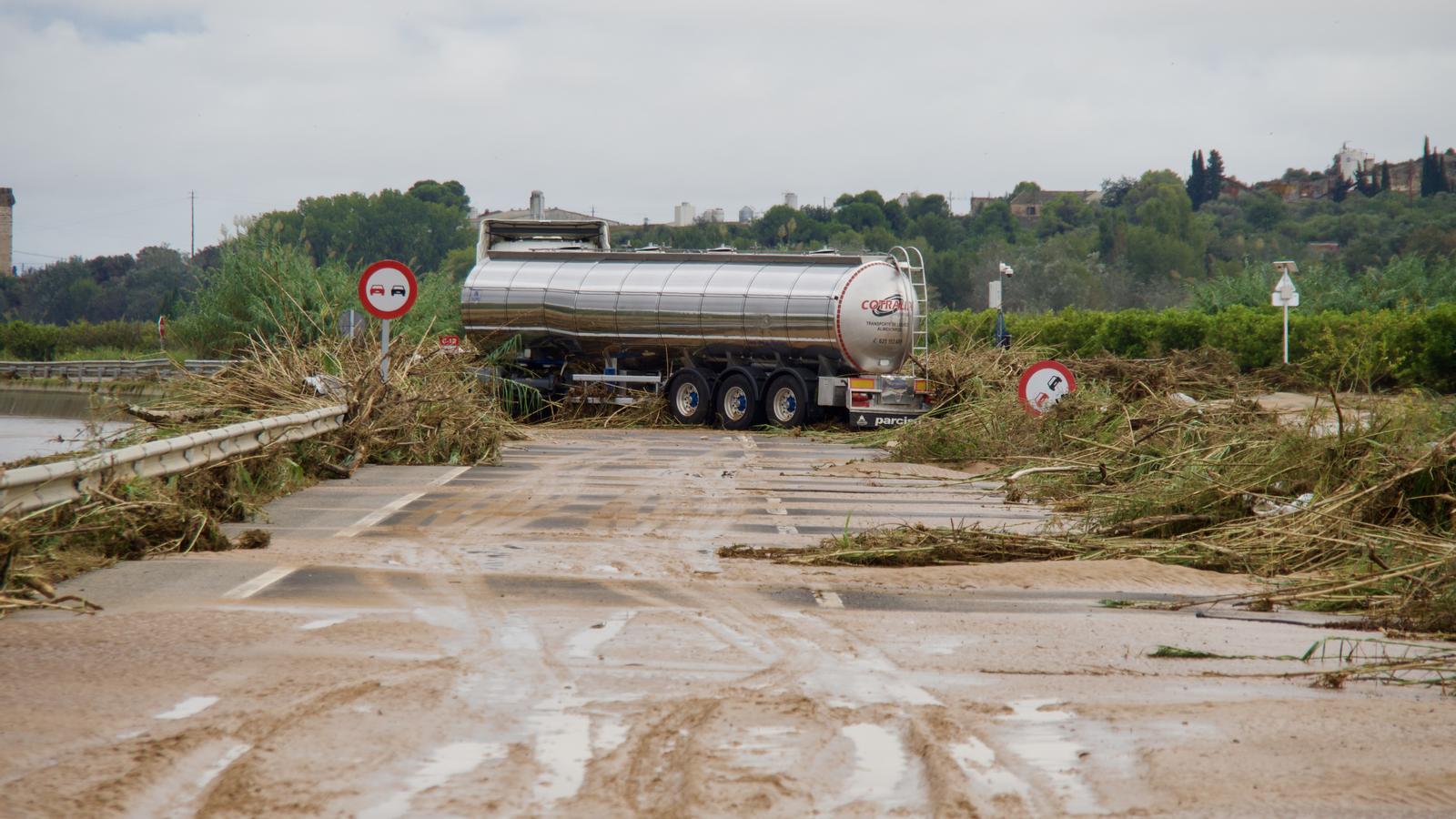 Effects of the downpours in the Baix Ebre and the Montsià on October 2, 2026.