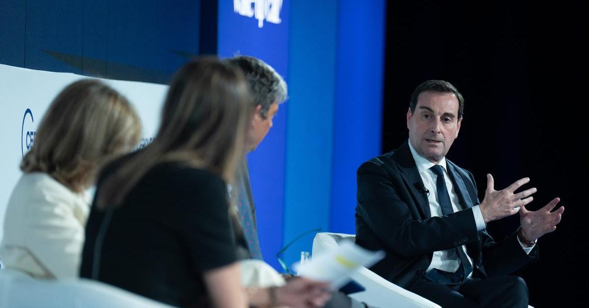 Content Writer vs VA: Avoiding Low-Pay Traps